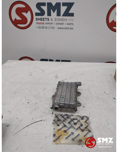 Mercedes-Benz Oliekoeler mercedes sprinter w901-904 w638 w202 w2 - Motor och reservdelar för Lastbil: bild 1 Mercedes-Benz Oliekoeler mercedes sprinter w901-904 w638 w202 w2 - Motor och reservdelar för Lastbil: bild 1