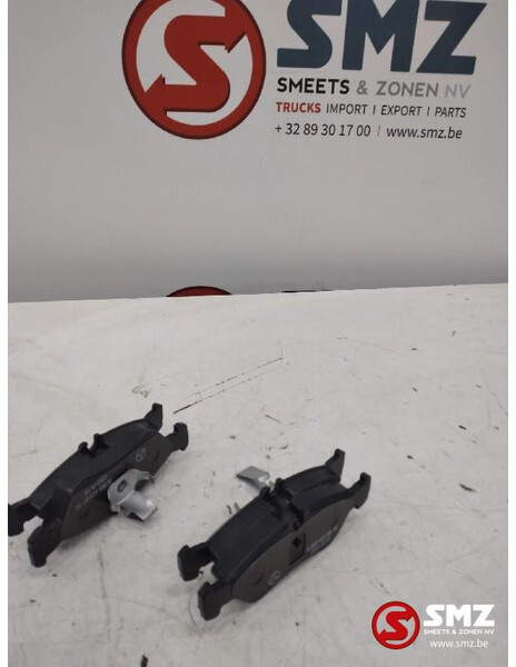 Mercedes-Benz Set remblokken mercedes sprinter w903 a0044202720 - Bromsbelägg för Lastbil: bild 1 Mercedes-Benz Set remblokken mercedes sprinter w903 a0044202720 - Bromsbelägg för Lastbil: bild 1
