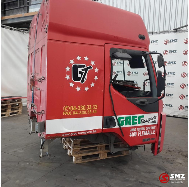 Renault Occ cabine Renault - Hytt och interiör för Lastbil: bild 3 Renault Occ cabine Renault - Hytt och interiör för Lastbil: bild 3