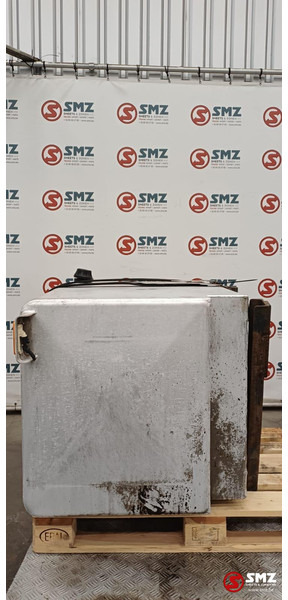 Renault Occ hydraulische tank 250L + materiaalkast Renault - Hydrauliktank för Lastbil: bild 4 Renault Occ hydraulische tank 250L + materiaalkast Renault - Hydrauliktank för Lastbil: bild 4