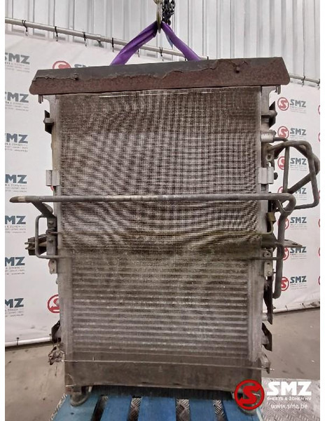 Renault Occ radiator Renault - Kylare för Lastbil: bild 2 Renault Occ radiator Renault - Kylare för Lastbil: bild 2