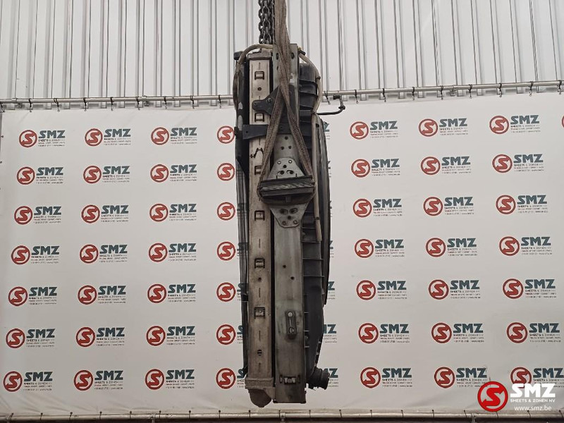 Renault Occ radiator Renault T - Kylare för Lastbil: bild 4 Renault Occ radiator Renault T - Kylare för Lastbil: bild 4