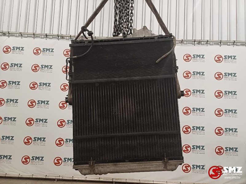 Renault Occ radiator Renault T - Kylare för Lastbil: bild 2 Renault Occ radiator Renault T - Kylare för Lastbil: bild 2