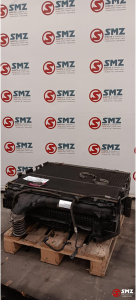 Renault Occ radiator + intercooler Renault - Kylare för Lastbil: bild 2 Renault Occ radiator + intercooler Renault - Kylare för Lastbil: bild 2