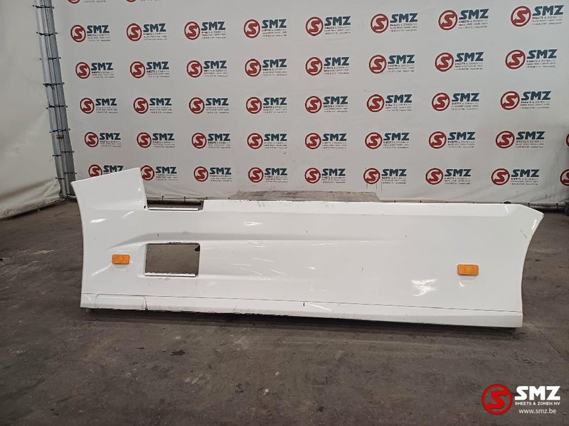 Renault Occ side skirt links Renault - Ram/ Chassi för Lastbil: bild 1 Renault Occ side skirt links Renault - Ram/ Chassi för Lastbil: bild 1