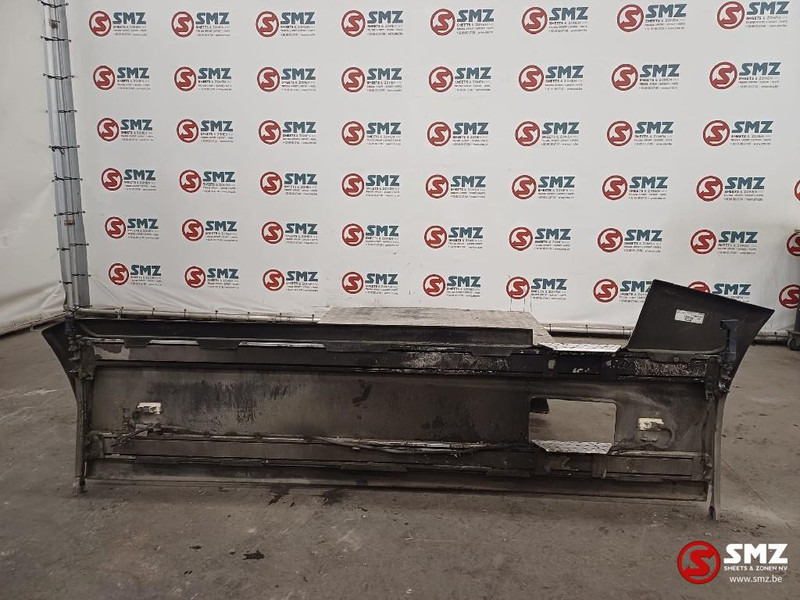 Renault Occ side skirt links Renault - Ram/ Chassi för Lastbil: bild 2 Renault Occ side skirt links Renault - Ram/ Chassi för Lastbil: bild 2