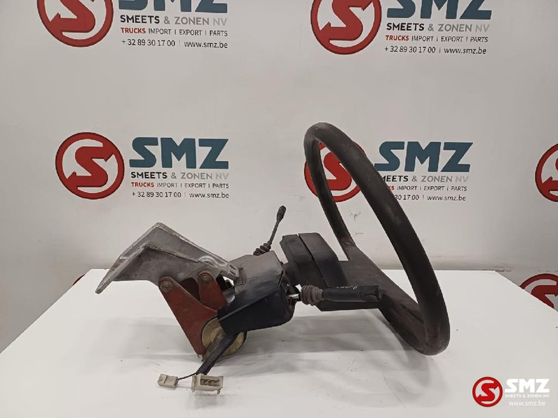 Renault Occ stuurwiel + stuurkolomschakelaars Renault - Styrning för Lastbil: bild 4 Renault Occ stuurwiel + stuurkolomschakelaars Renault - Styrning för Lastbil: bild 4