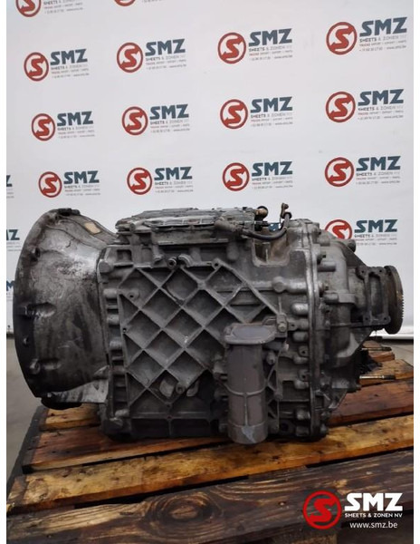 Renault Occ versnellingsbak Renault AT2412C - Växellåda för Lastbil: bild 1 Renault Occ versnellingsbak Renault AT2412C - Växellåda för Lastbil: bild 1