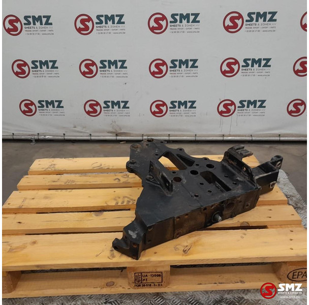 Renault Occ voorbumperbeugel rechts Renault - Ram/ Chassi för Lastbil: bild 1 Renault Occ voorbumperbeugel rechts Renault - Ram/ Chassi för Lastbil: bild 1