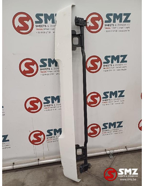 Scania Occ dakspoiler Scania - Aerodynamik/ Spoiler för Lastbil: bild 1 Scania Occ dakspoiler Scania - Aerodynamik/ Spoiler för Lastbil: bild 1