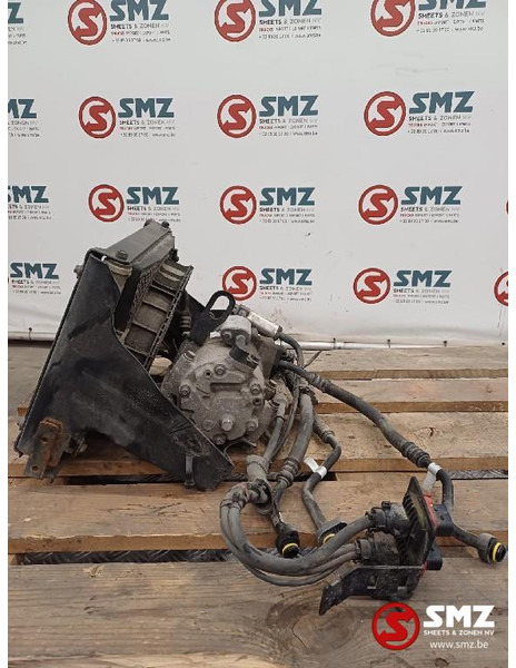 Scania Occ parkeerkoeler + aircocompressor Scania - Kylsystem för Lastbil: bild 3 Scania Occ parkeerkoeler + aircocompressor Scania - Kylsystem för Lastbil: bild 3