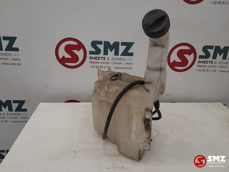 Scania Occ ruitensproeierreservoir Scania - Vindrutetorkare för Lastbil: bild 5 Scania Occ ruitensproeierreservoir Scania - Vindrutetorkare för Lastbil: bild 5