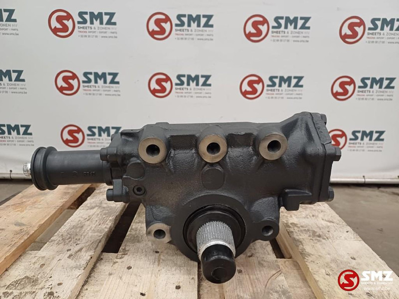 Volvo Gereviseerd stuurhuis volvo - Styrväxel för Lastbil: bild 1 Volvo Gereviseerd stuurhuis volvo - Styrväxel för Lastbil: bild 1