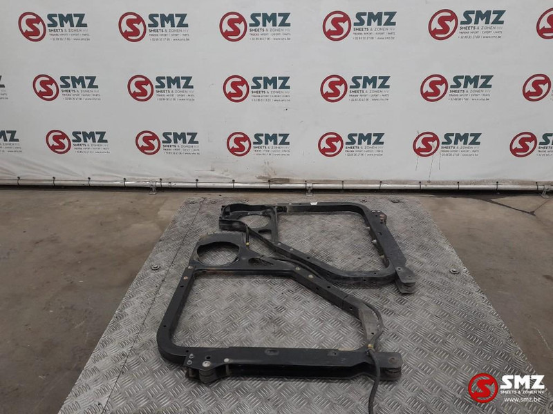 Volvo Occ 2 sideskirtbeugels Volvo - Ram/ Chassi för Lastbil: bild 3 Volvo Occ 2 sideskirtbeugels Volvo - Ram/ Chassi för Lastbil: bild 3