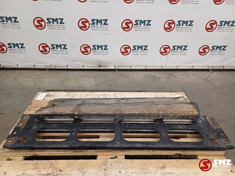 Volvo Occ binnenframe radiatorgrille Volvo - Galler för Lastbil: bild 4 Volvo Occ binnenframe radiatorgrille Volvo - Galler för Lastbil: bild 4