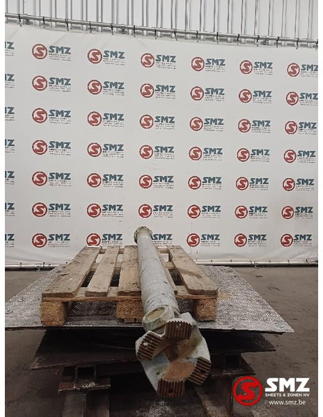 Volvo Occ cardanas Volvo - Drivaxel för Lastbil: bild 3 Volvo Occ cardanas Volvo - Drivaxel för Lastbil: bild 3