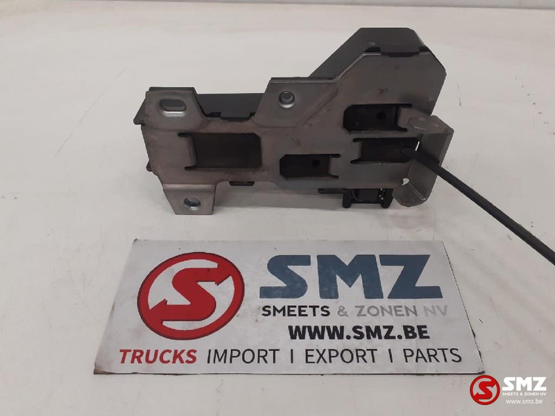 Volvo Occ grille slot Volvo - Galler för Lastbil: bild 3 Volvo Occ grille slot Volvo - Galler för Lastbil: bild 3