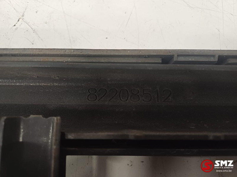 Volvo Occ radiatorgrille Volvo - Galler för Lastbil: bild 3 Volvo Occ radiatorgrille Volvo - Galler för Lastbil: bild 3