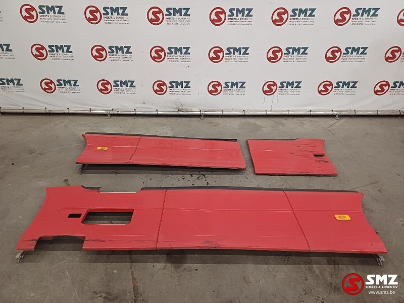 Volvo Occ side skirt set Volvo - Ram/ Chassi för Lastbil: bild 1 Volvo Occ side skirt set Volvo - Ram/ Chassi för Lastbil: bild 1