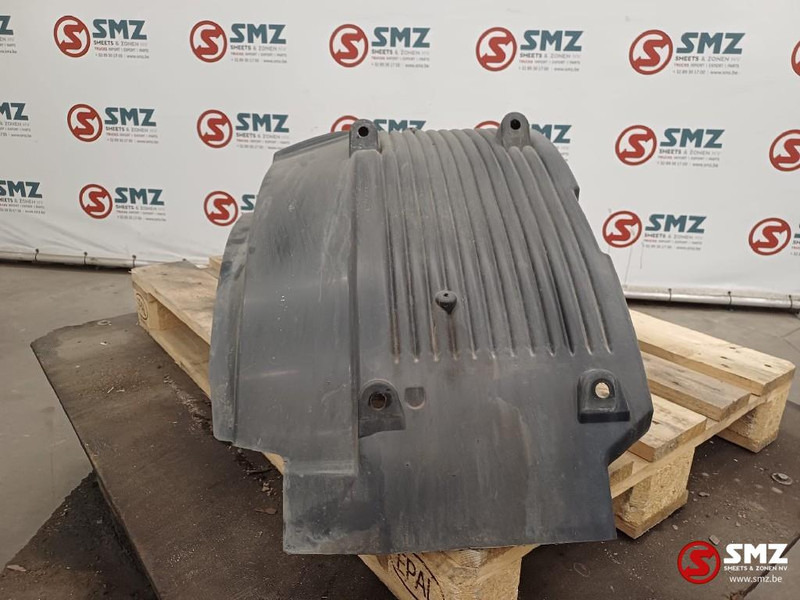 Volvo Occ spatscherm vooraan rechts Volvo - Karosseri och exteriör för Lastbil: bild 4 Volvo Occ spatscherm vooraan rechts Volvo - Karosseri och exteriör för Lastbil: bild 4