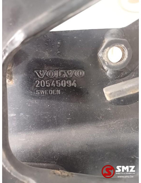 Volvo Occ voorgrille + scharnieren Volvo - Galler för Lastbil: bild 5 Volvo Occ voorgrille + scharnieren Volvo - Galler för Lastbil: bild 5