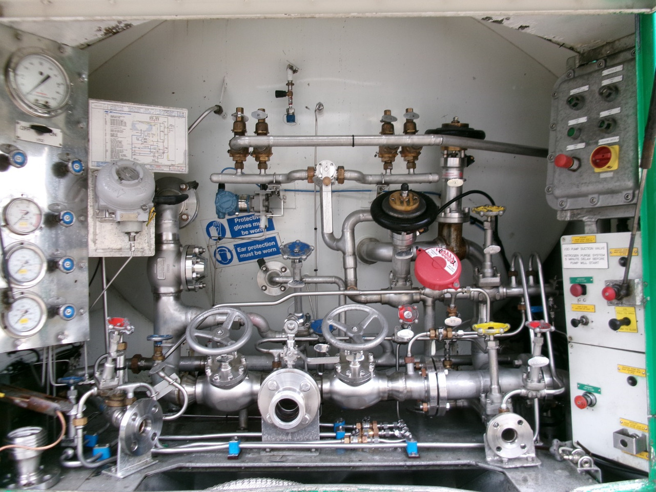 M1 Engineering Gas tank semi-trailer cryogenic used for LNG Methan Methane - Tanktrailer: bild 5 M1 Engineering Gas tank semi-trailer cryogenic used for LNG Methan Methane - Tanktrailer: bild 5