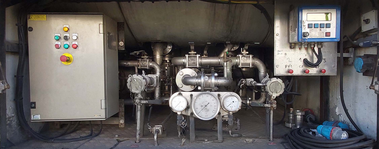 ROBINE Gas tank semi-trailer used for CO2, Carbon dioxide - Tanktrailer: bild 5 ROBINE Gas tank semi-trailer used for CO2, Carbon dioxide - Tanktrailer: bild 5