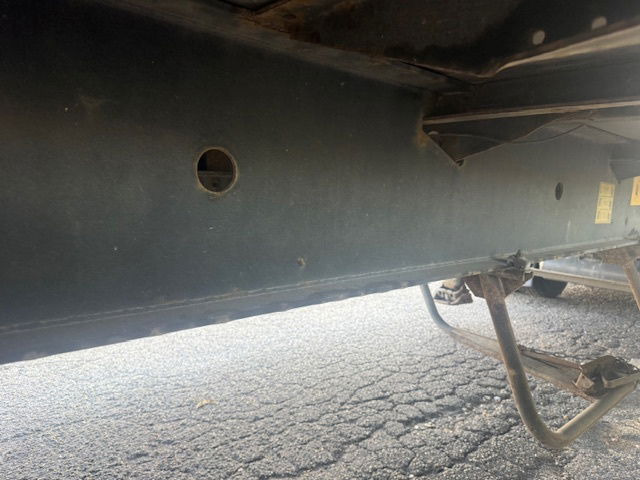 Kapelltrailer Krone Stuuras liftas laadklep: bild 10