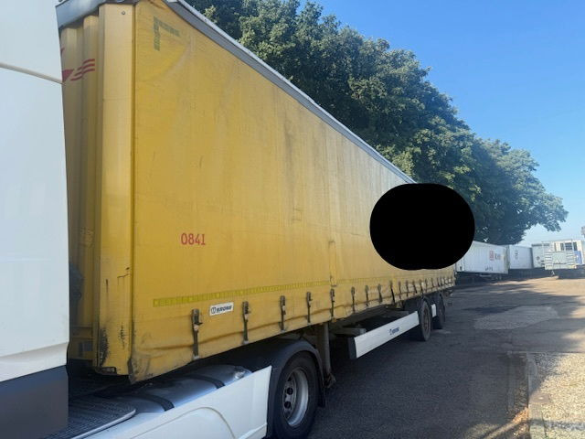 Krone Stuuras liftas laadklep - Kapelltrailer: bild 1 Krone Stuuras liftas laadklep - Kapelltrailer: bild 1