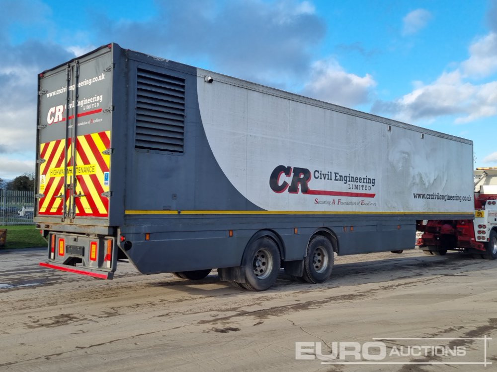 1998 Fruehauf VJH SA2 - Skåp semitrailer: bild 5 1998 Fruehauf VJH SA2 - Skåp semitrailer: bild 5