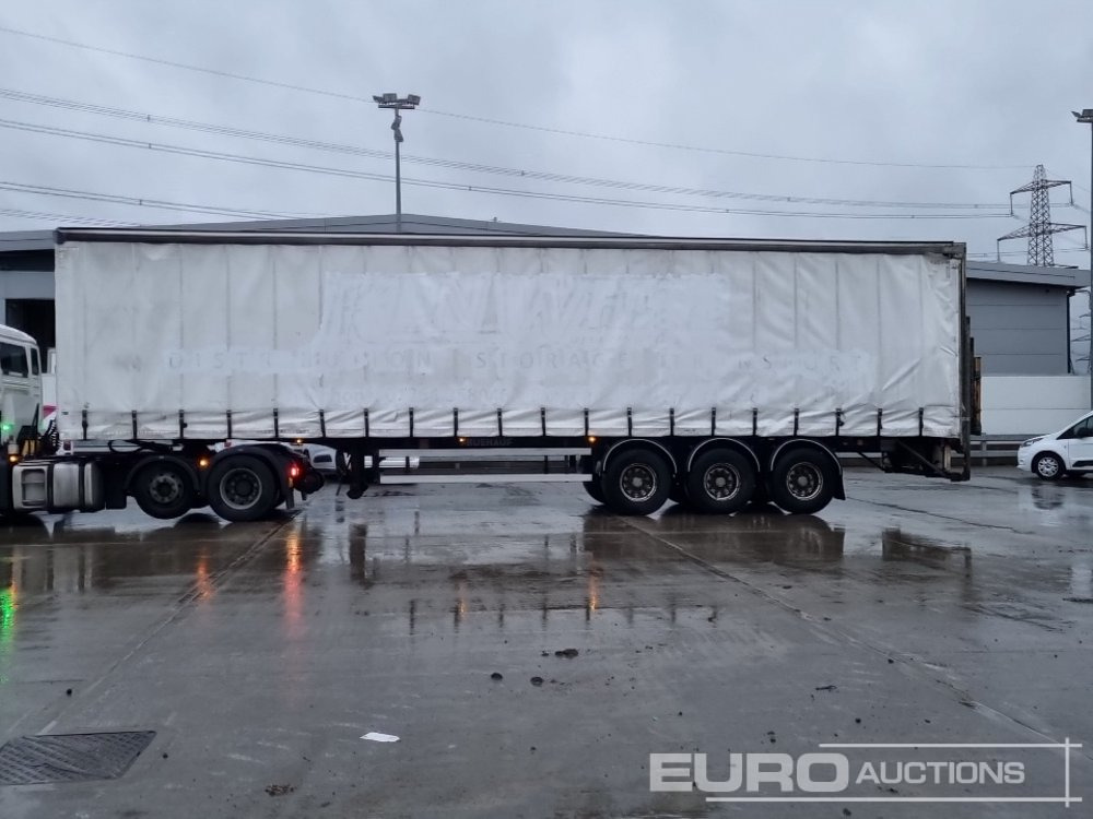 2004 Freuhauf Tri Axle Curtainsider Trailer, Tail Lift - Kapelltrailer: bild 2 2004 Freuhauf Tri Axle Curtainsider Trailer, Tail Lift - Kapelltrailer: bild 2