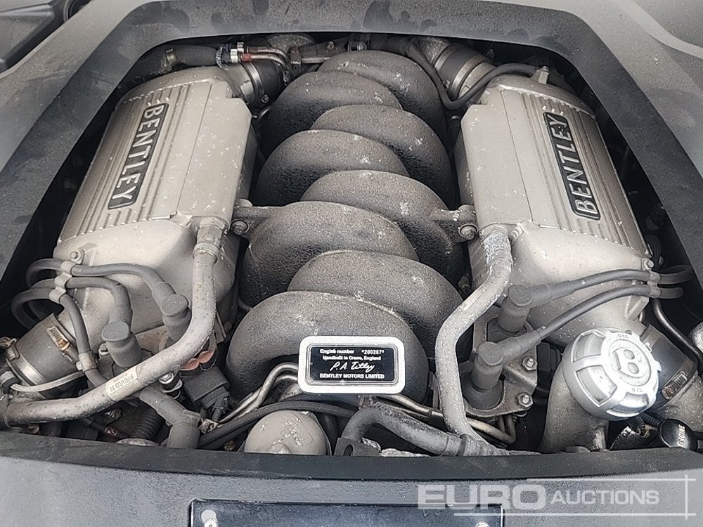 Personbil 2006 Bentley Arnage: bild 24