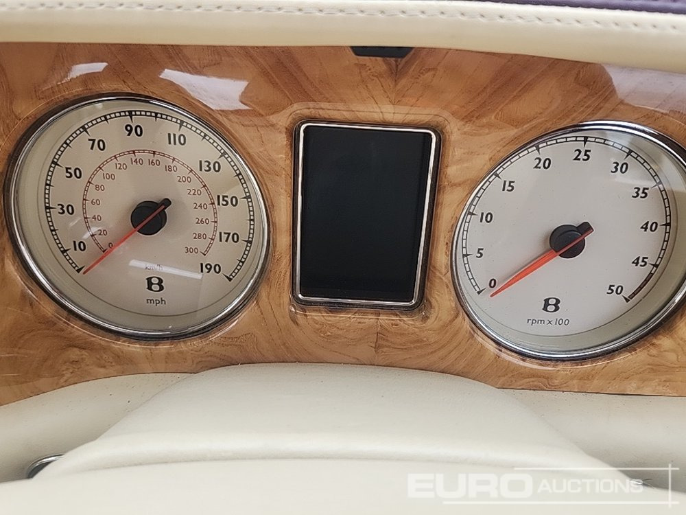 Personbil 2006 Bentley Arnage: bild 22