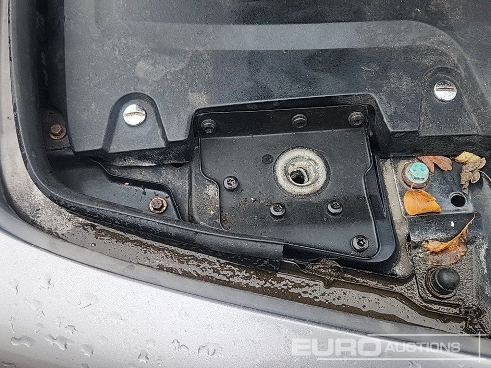 Personbil 2006 Bentley Arnage: bild 31