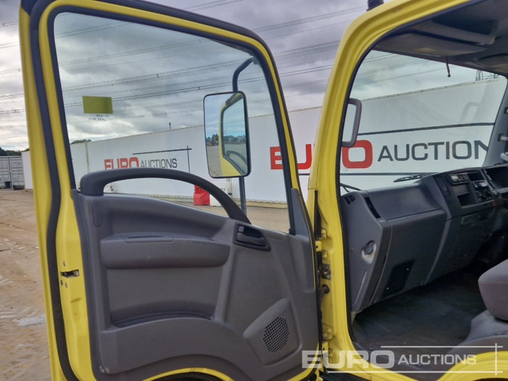 Flakbil 2012 Isuzu NPR-6 N62.150M: bild 26