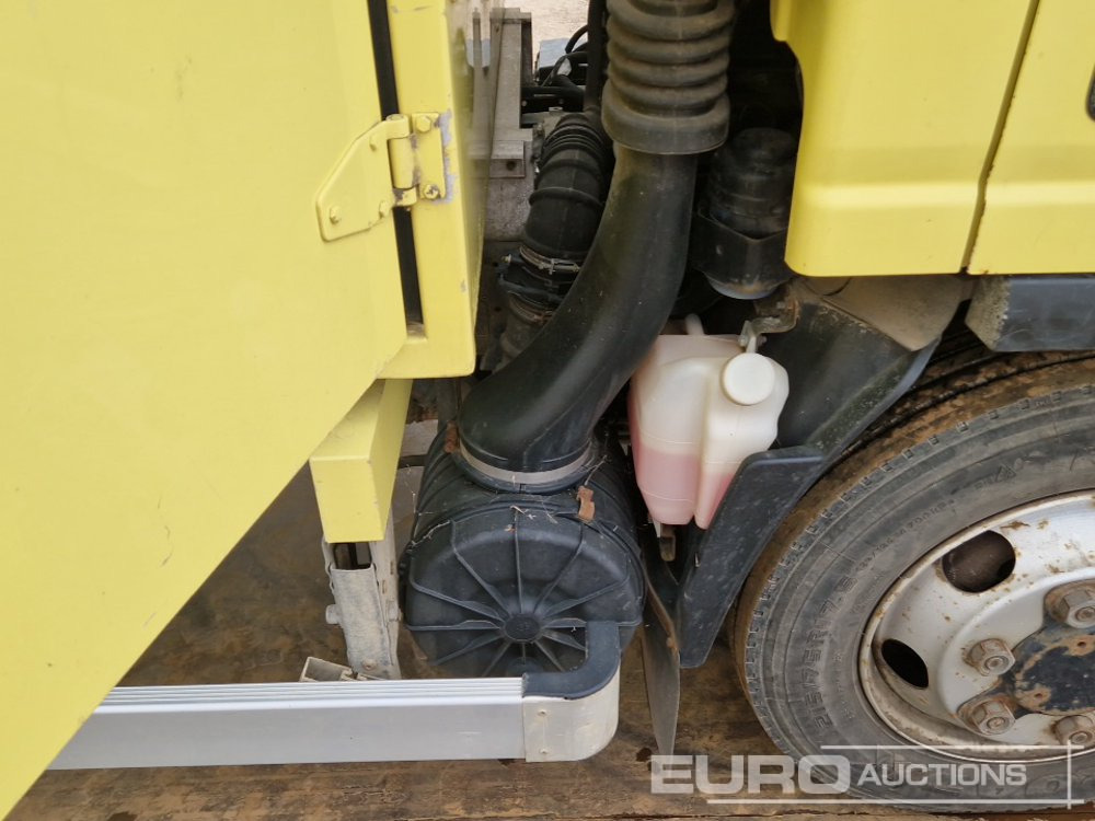 Flakbil 2012 Isuzu NPR-6 N62.150M: bild 25