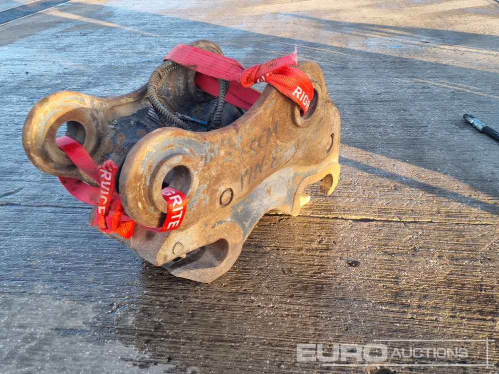 2013 Miller Hydraulic Double Lock Quick Hitch 80mm Pin to suit 20 Ton Excavator - Redskapsfäste: bild 1 2013 Miller Hydraulic Double Lock Quick Hitch 80mm Pin to suit 20 Ton Excavator - Redskapsfäste: bild 1