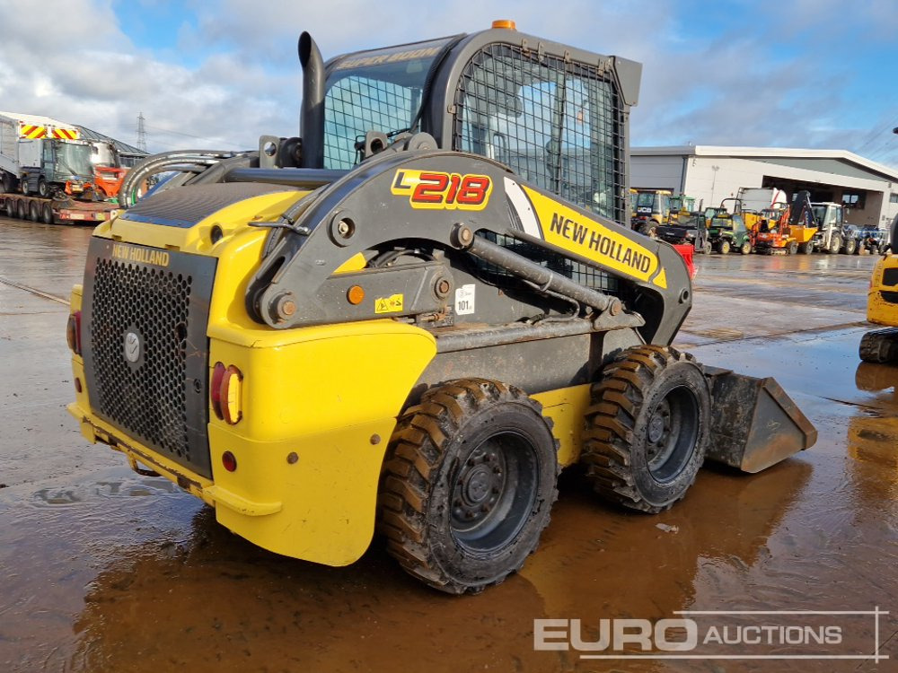 2014 New Holland L218 - Kompaktlastare/ Slirstyrda lastare: bild 5 2014 New Holland L218 - Kompaktlastare/ Slirstyrda lastare: bild 5