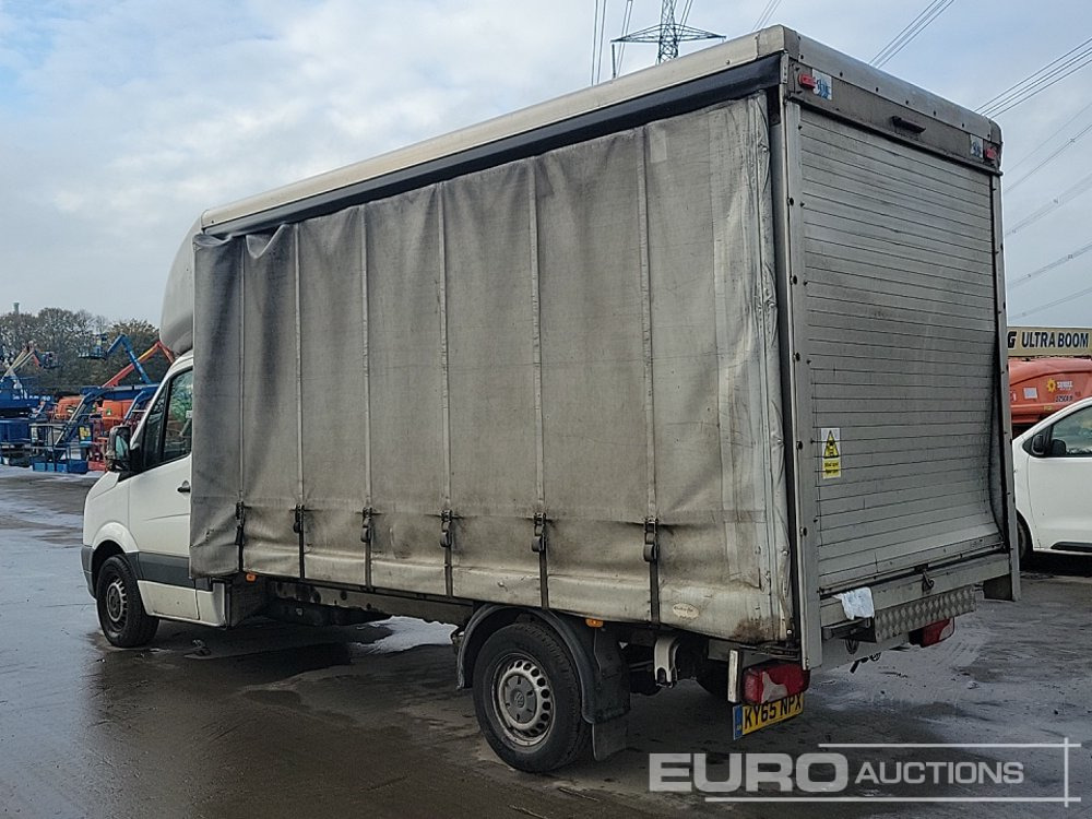 2015 Volkswagen Crafter CR35 - Transportbil med kapell: bild 3 2015 Volkswagen Crafter CR35 - Transportbil med kapell: bild 3