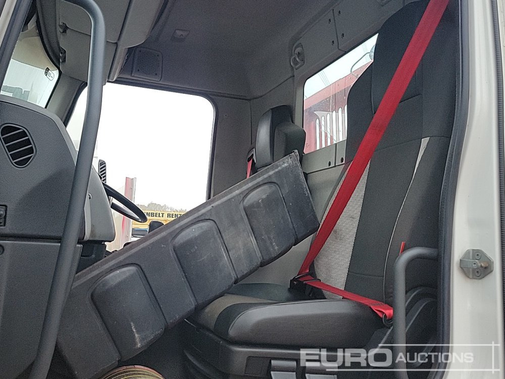 Liftdumper lastbil 2016 Renault D18: bild 26 Liftdumper lastbil 2016 Renault D18: bild 26