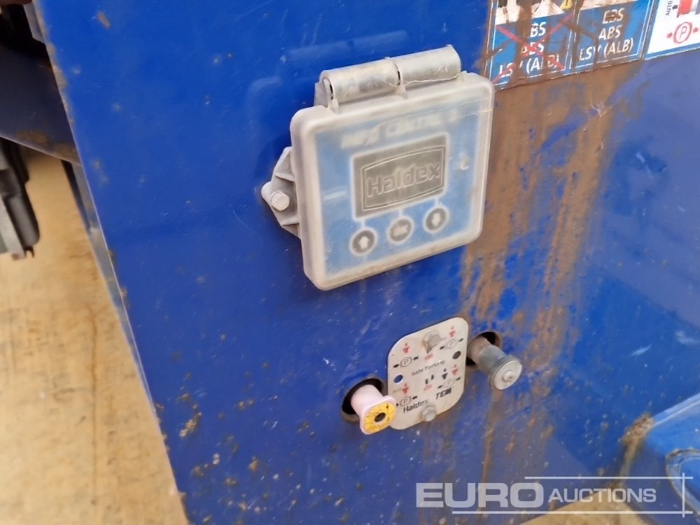 Flakbil 2017 DAF 440: bild 44