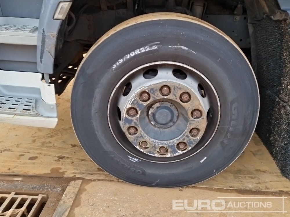 Flakbil 2017 DAF 440: bild 9