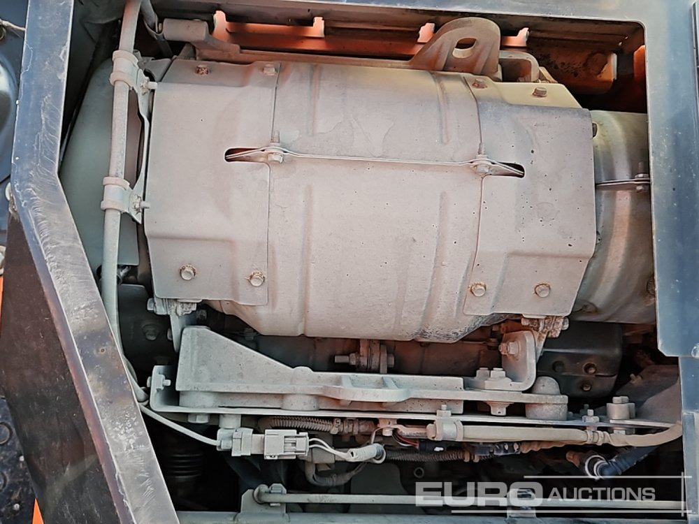 Bandgrävare 2018 Hitachi ZX135US-6: bild 35