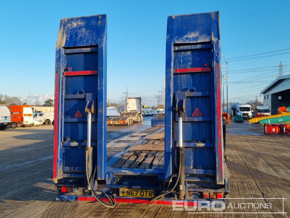 2018 McCauley Tri Axle Step Frame Low Loader Trailer, Out Riggers, Hydraulic Ramps - Låg lastare semitrailer: bild 4 2018 McCauley Tri Axle Step Frame Low Loader Trailer, Out Riggers, Hydraulic Ramps - Låg lastare semitrailer: bild 4