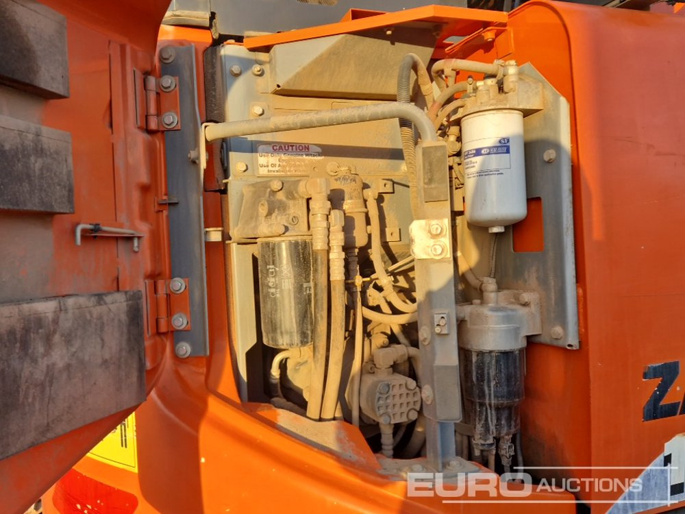 Bandgrävare 2019 Hitachi ZX135US-6: bild 27