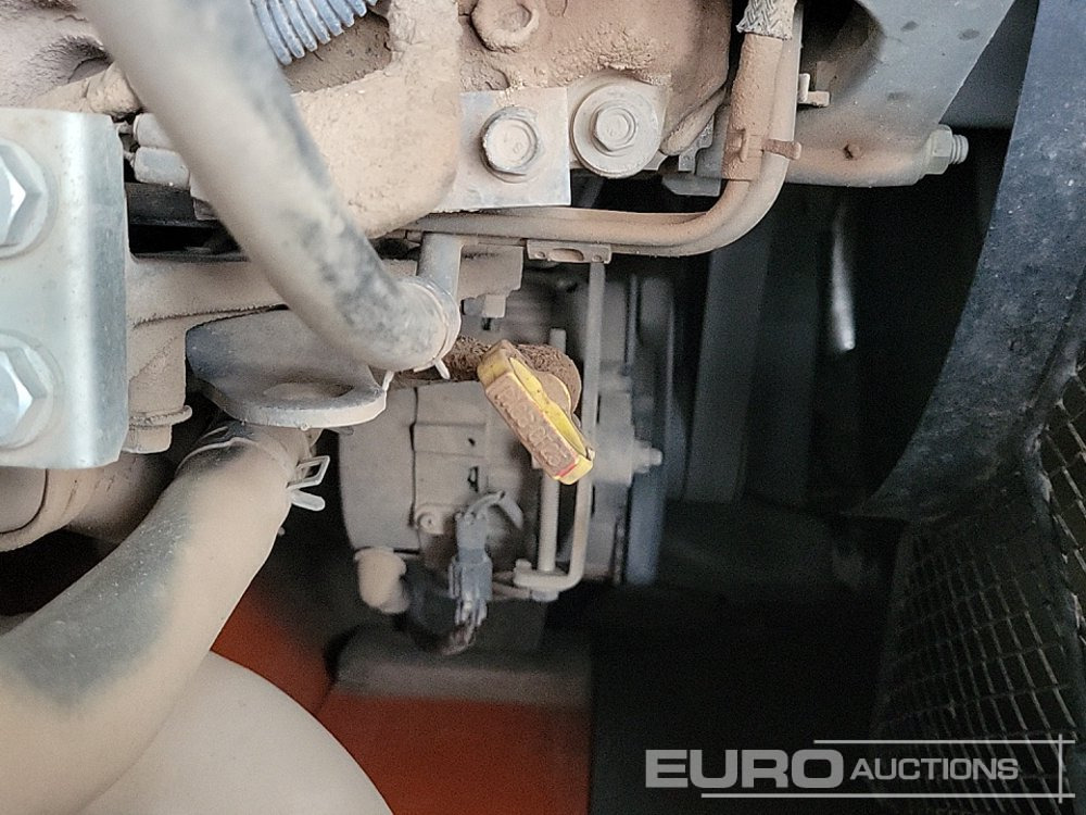 Bandgrävare 2019 Hitachi ZX135US-6: bild 31