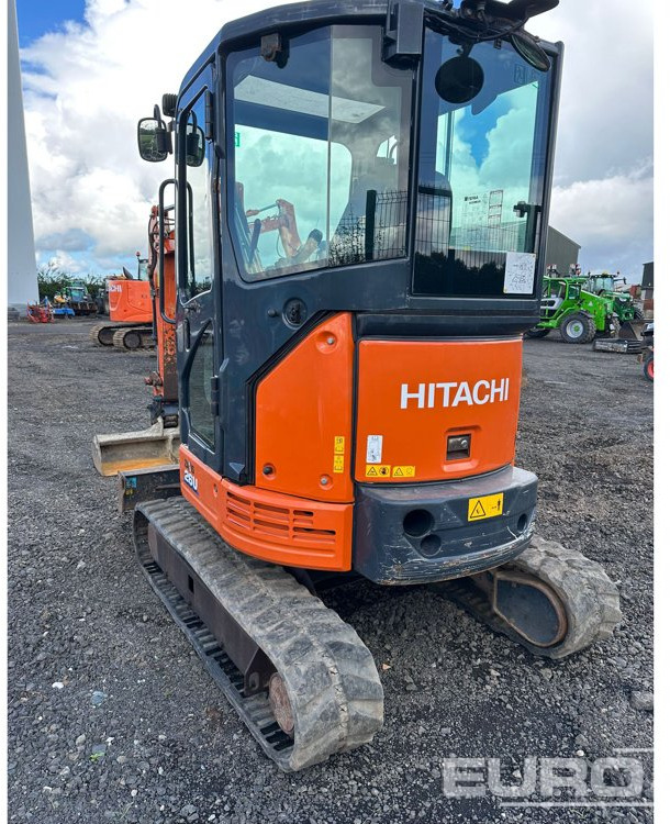 2019 Hitachi ZX26U - Minigrävmaskin: bild 2 2019 Hitachi ZX26U - Minigrävmaskin: bild 2