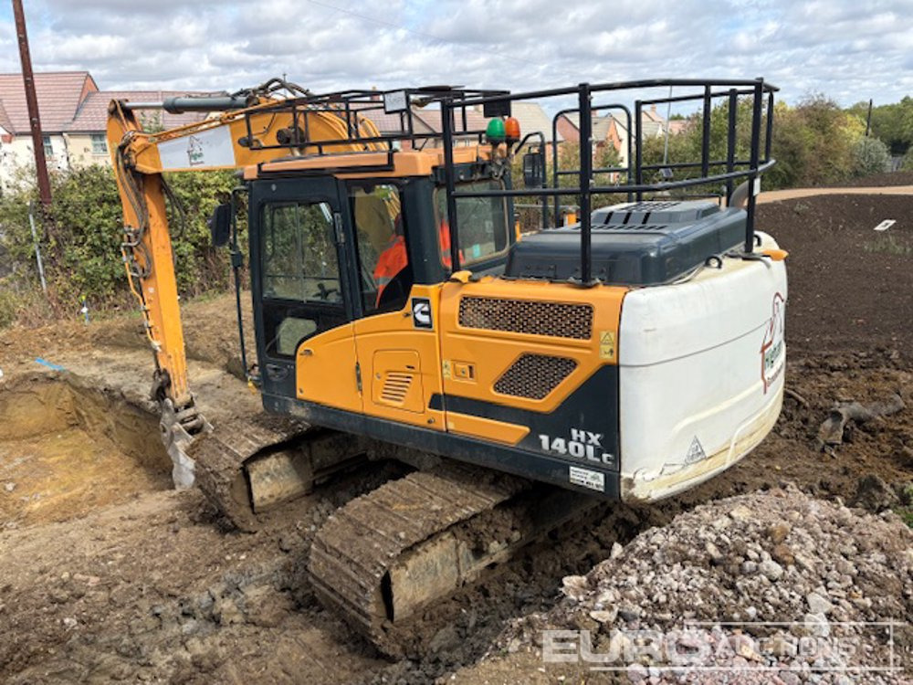 2021 Hyundai HX140 - Bandgrävare: bild 2 2021 Hyundai HX140 - Bandgrävare: bild 2