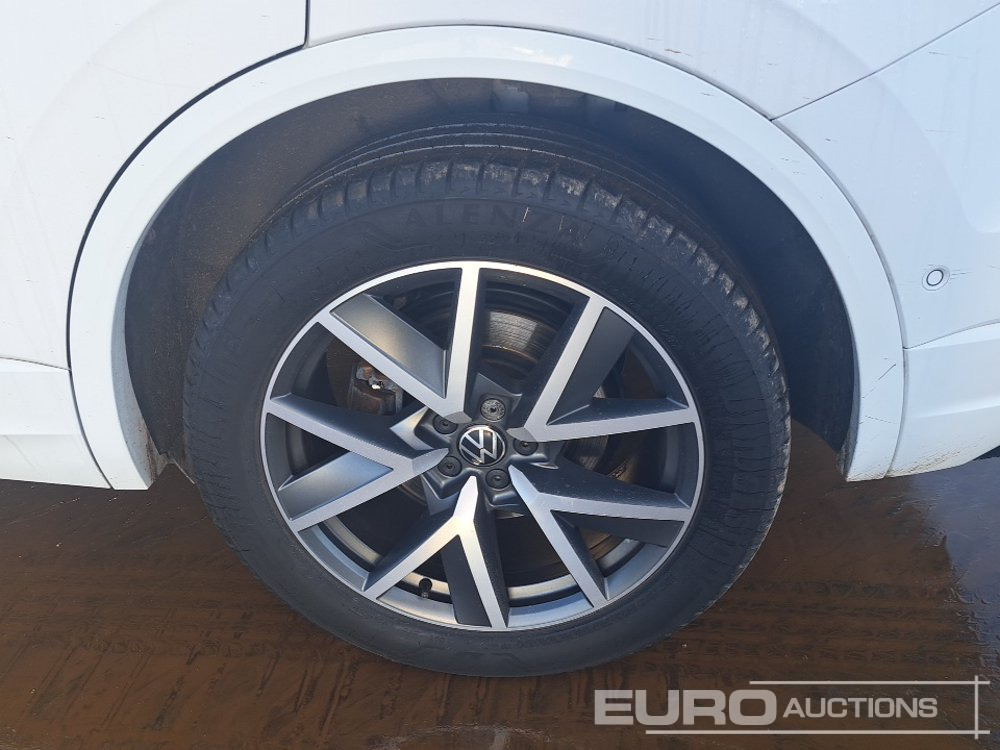 SUV 2023 Volkswagen Touareg: bild 10