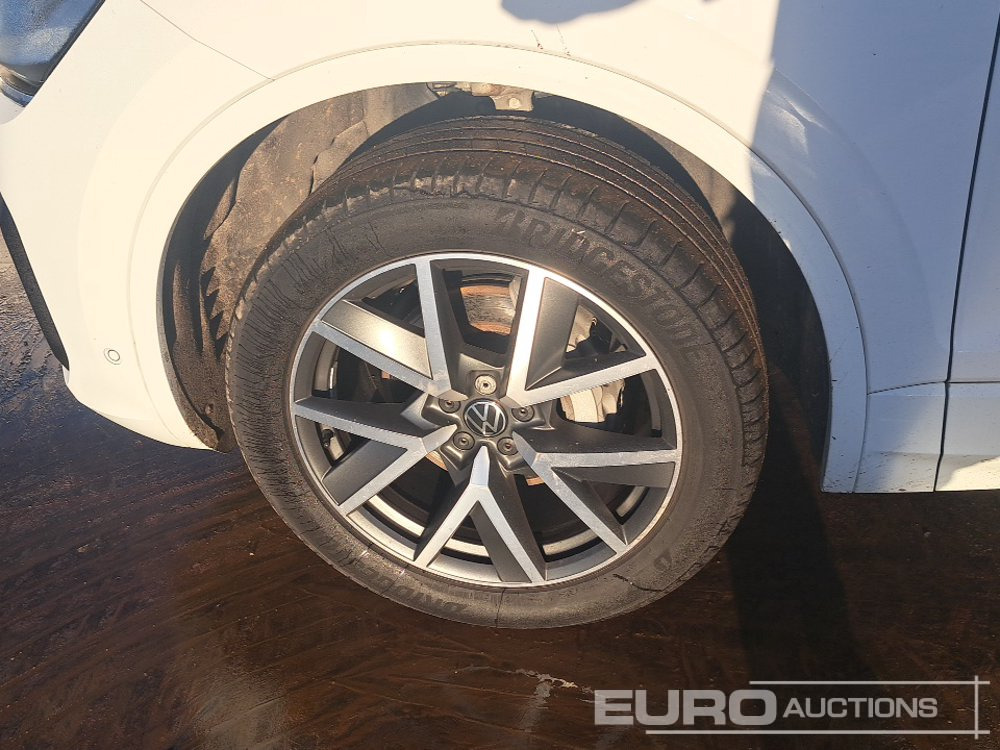 SUV 2023 Volkswagen Touareg: bild 9